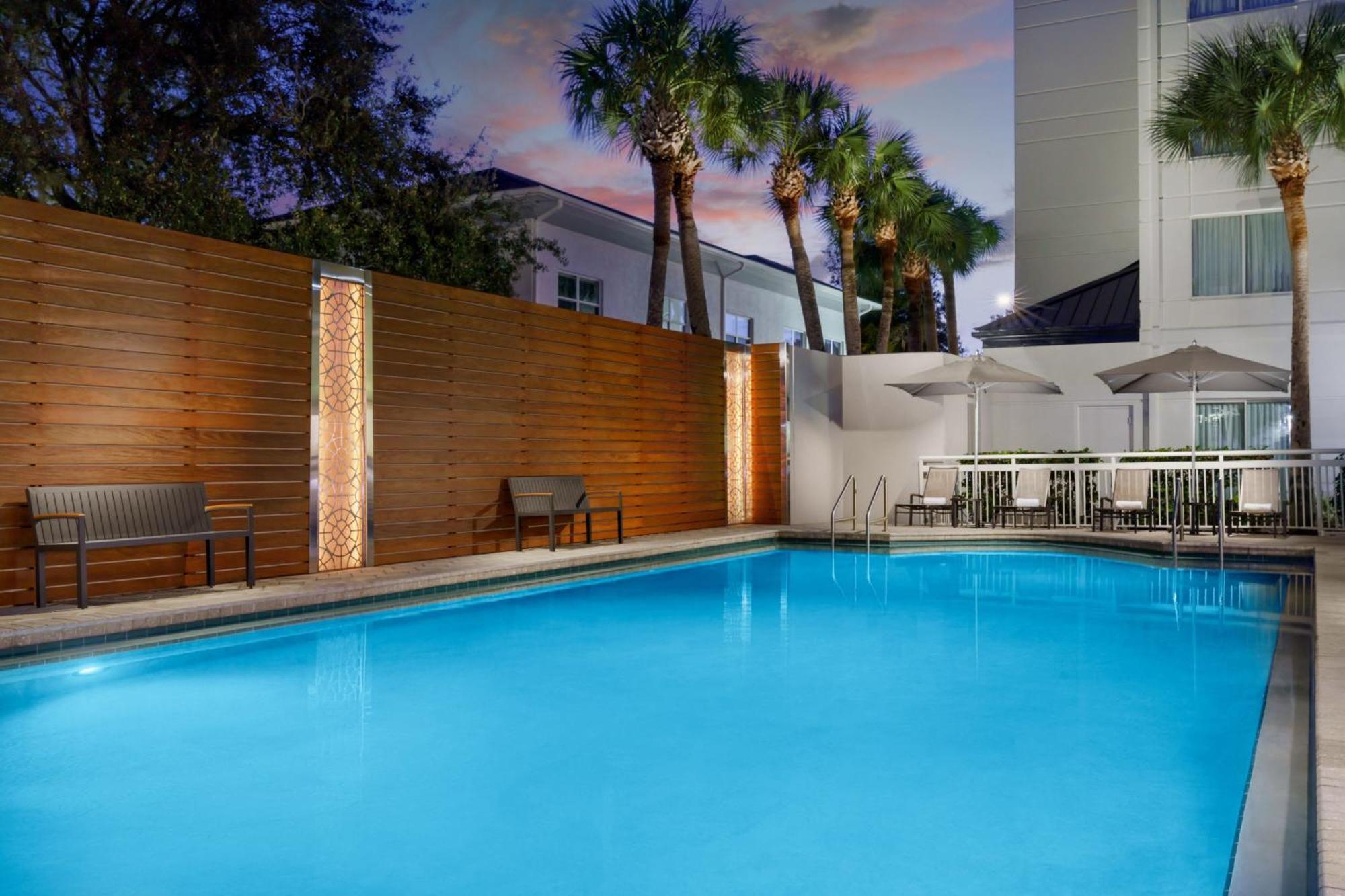 Courtyard By Marriott Orlando Downtown Hotel Eksteriør billede